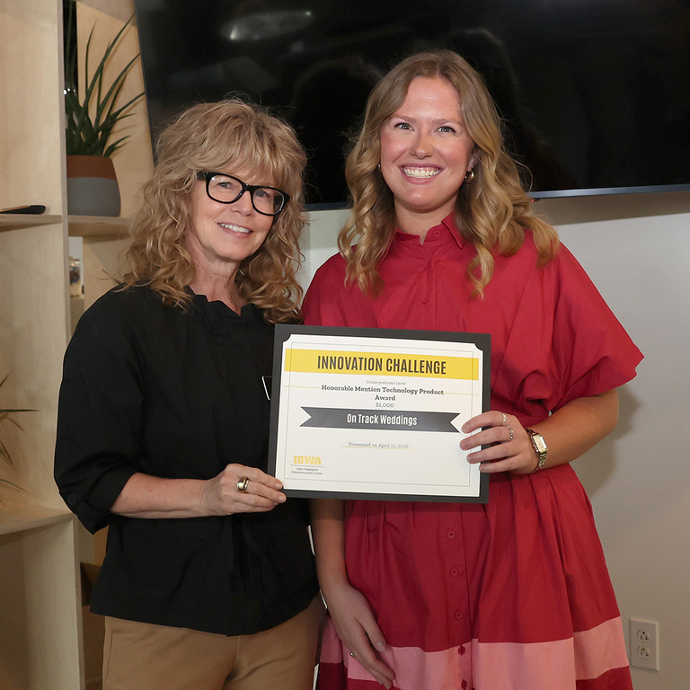 Dana Rupe, director of Iowa JPEC, and Savanna Kaczynski of On Track Weddings