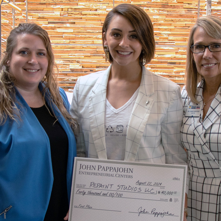 Pappajohn Iowa Entrepreneurial Venture Competition 2024
