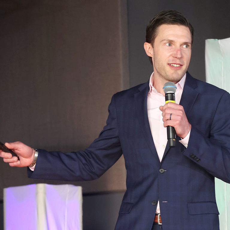 Jake Johnson, HitchHub