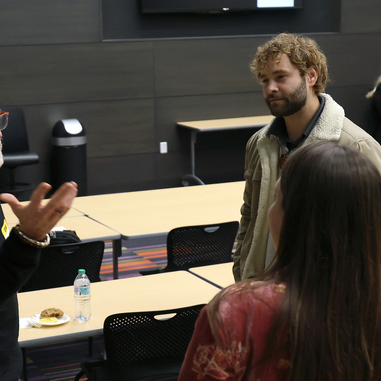 Networking at the AI Pitch Competition